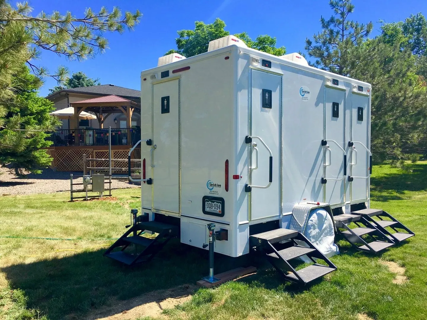 Luxury Restroom Trailer in Kansas City, MO